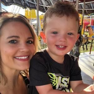 Meet your Posher, Nicole